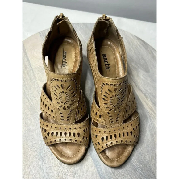 Earth Attalea Barbuda Women's 5.5 Shoes Brown Cut Out Leather Wedge Sandals - Picture 3 of 8